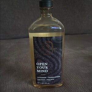 Bath & Body Works Open Your Mind Body Wash - Lavender & Sandalwood 10oz